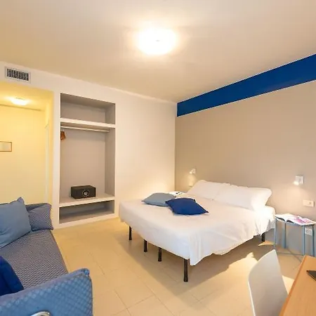 Amarina Hotel Hotel