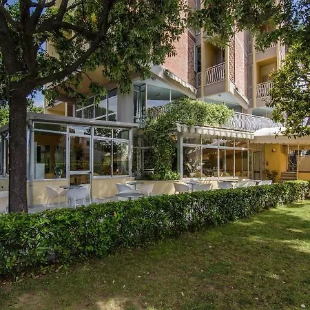 Amarina Hotel 3* Marina di Pietrasanta