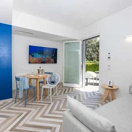 Amarina Hotel