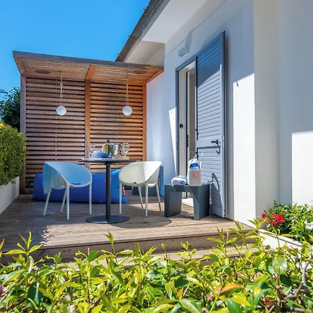 Amarina Отель 3*